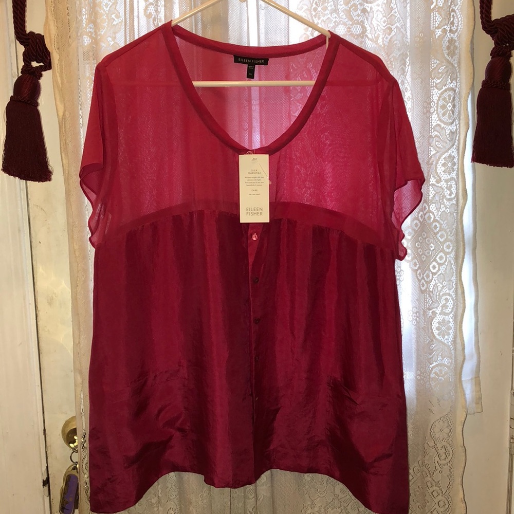 EILEEN FISHER(NWT)-RASPBERRY SS 100%SILK BLOUSE